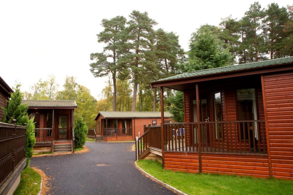 Loch Kinord Hotel Dinnet Eksteriør bilde